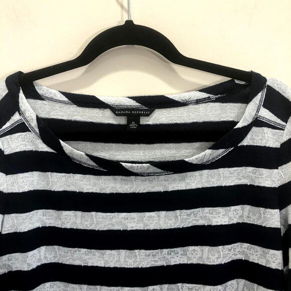 Banana Republic Striped Roll Tab Sleeve Nautical Blouse Size Medium - Picture 5 of 9